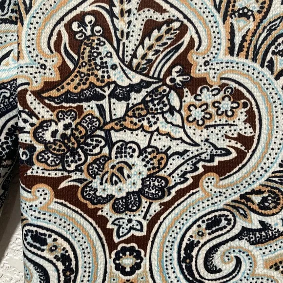 Pattern Top - Picture 3 of 5